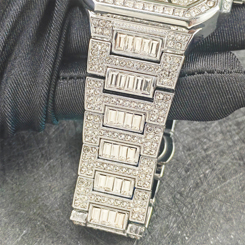 🥳2026 HOT SALE🥳💞50K+ SOLD!💎⌚ 50% OFF! Square Rhinestone Watch – Timeless sparkle for daily elegance. Dress up or down, always in style. A touch of luxury. 🕊️✨