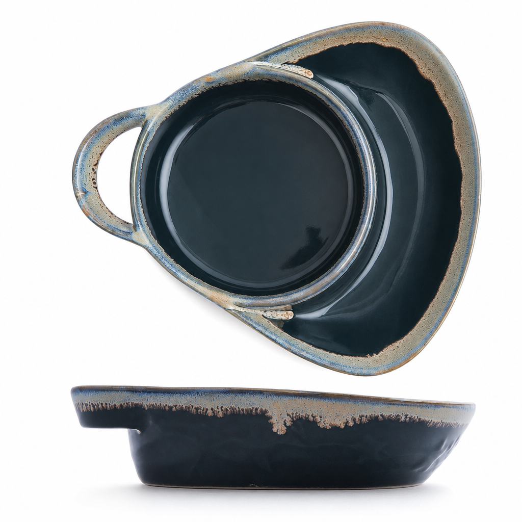 🥳2026 HOT SALE🥳💞50K+ SOLD! 🍲✨ 50% OFF! Retro Ceramic Divided Baking Dish – vintage embossed design, dual compartments keep dips & sides separate, microwave safe. Elegant dining for every occasion! ❤️✅