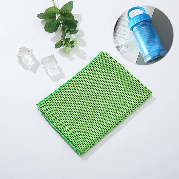 🥳2026 HOT SALE🥳💞50K+ SOLD!❄️⛲Buy One, Get One Free! Cooling Towel – Just snap & go. Soft, breathable & reusable. Stay cool anywhere – gym, walk, or beach. 🏖️✨