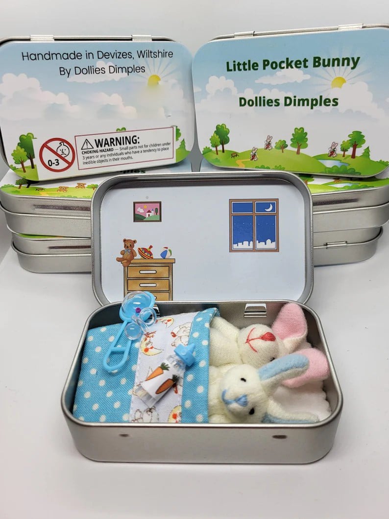 🥳2026 HOT SALE🥳💞50K+ SOLD!🥚💝 50% OFF! Tiny Plush Bunny Tin – Pocket-sized cuteness for Easter. Collectible mummy bunny in a keepsake tin. Great for egg hunts or gifts. 🐇🎀