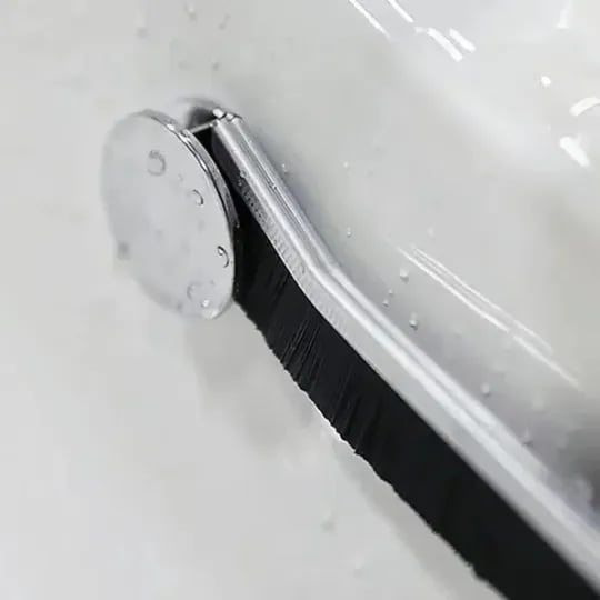 Gap brush with hard brush - BUY 2 NOW AND GET 2 FREE