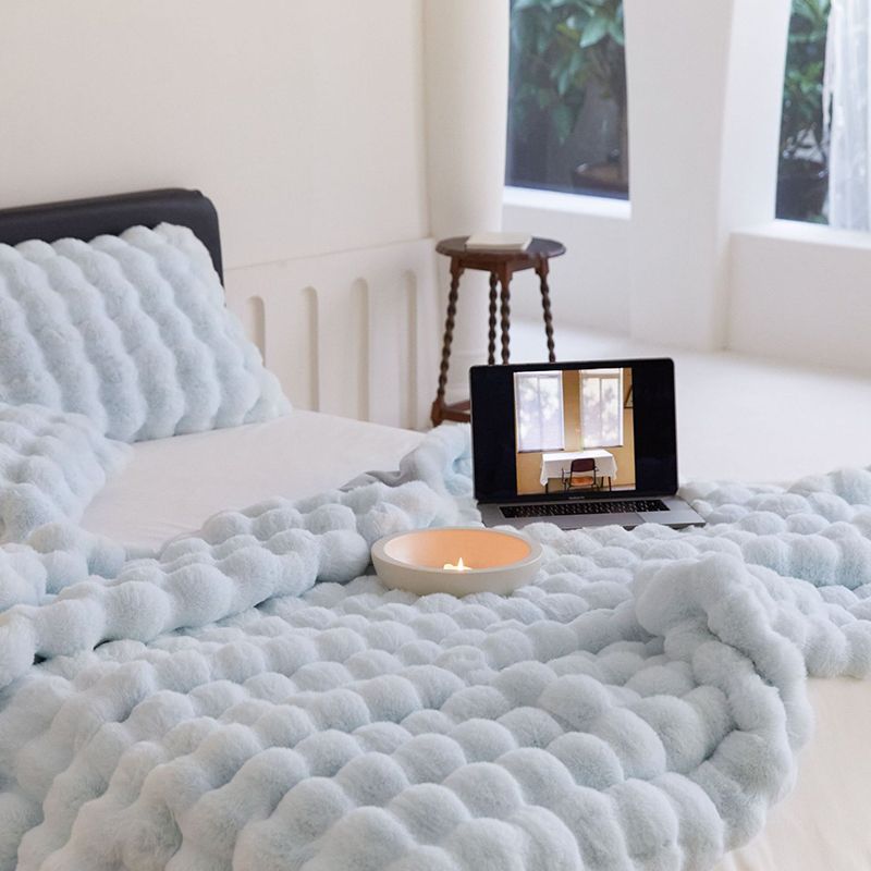 🥳2026 HOT SALE🥳💞50K+ SOLD! ☁️🎁 50% OFF! Luxury Double-Sided Fluffy Blanket – faux rabbit fur, naturally weighted, anti-allergic & machine washable. Wrap yourself in warmth & comfort – perfect for cosy nights! 🛋️💚