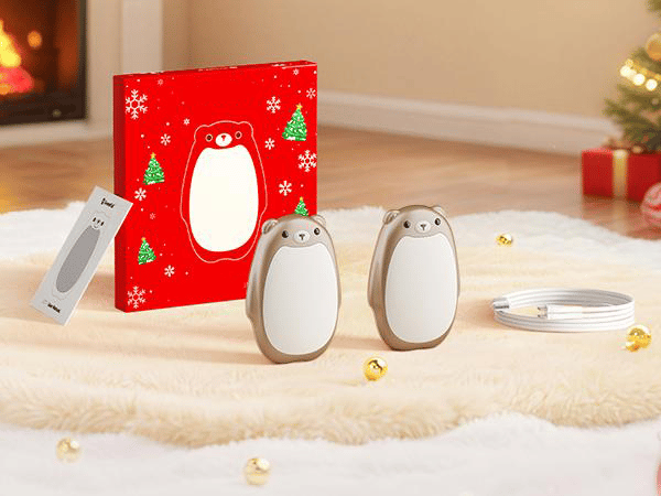 🥳2026 HOT SALE🥳💞50K+ SOLD! 🐻❄️ 50% OFF! Rechargeable Bear Hand Warmers – 3-second heat, 3 temperature settings, magnetic pairing & 2000mAh battery. A cosy winter gift for cold commutes! 🎁💚