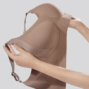 🥳2026 HOT SALE🥳💞50K+ SOLD!💖🌸 50% OFF! Subtle Striped Seamless Bra – Pushes back fat, natural lift. Breathable & moisture‑wicking. Feels like a hug! 👙💪