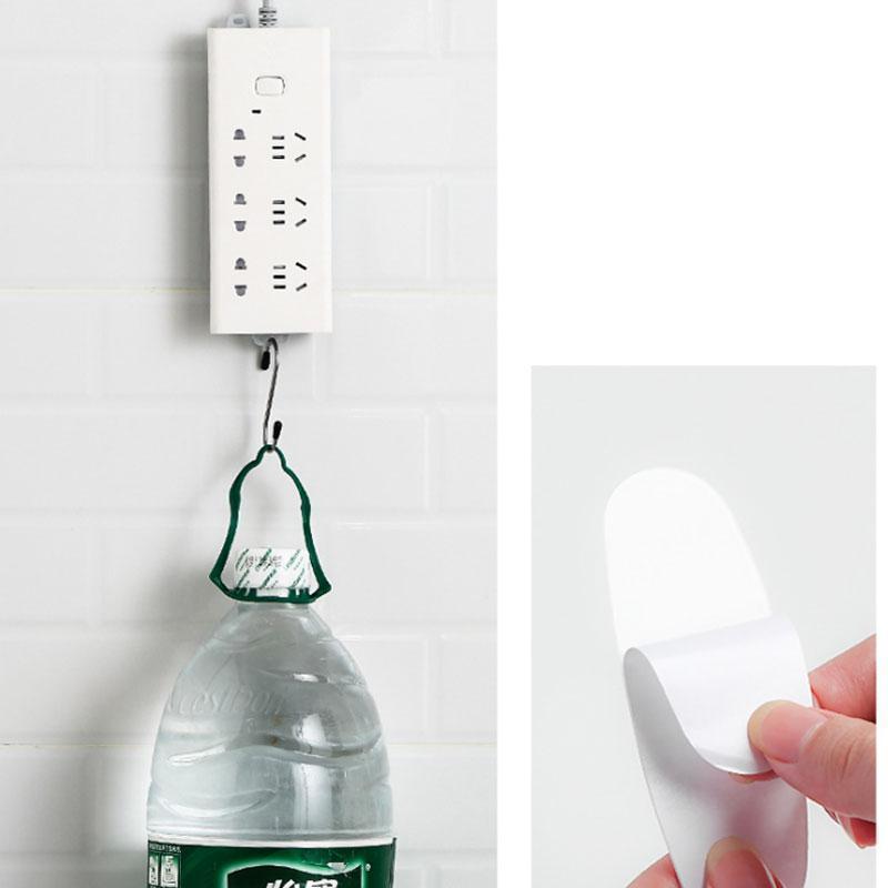 🥳2026 HOT SALE🥳💞50K+ SOLD! 🔌🪝 50% OFF! Self Adhesive Desktop Socket Fixer – 5-pack, no drilling, no wall damage. Strong adhesive holds power strips, routers & remotes – tidy cables, safe home! From £6.99! 🏠✨