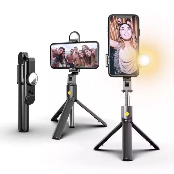 🥳2026 HOT SALE🥳💞50K+ SOLD!🏖️📱 50% OFF! 6-in-1 Bluetooth Selfie Stick Tripod – Wireless shutter, extendable up to 27.6″. Use as selfie stick or tripod. No more shaky hands. Your travel companion. 🌍✨