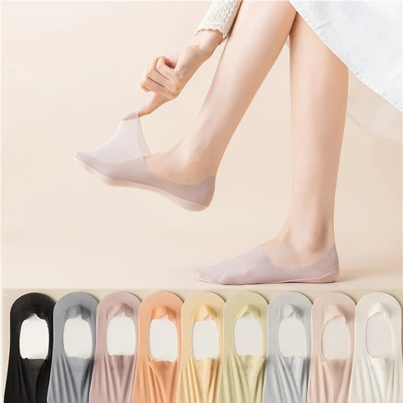 🥳2026 HOT SALE🥳💞50K+ SOLD!💥🧦💨 50% OFF! No-Show Socks – Non-slip silicone heel, stays put. Breathable & moisture-wicking. Perfect for trainers & casual shoes. Keep feet cool all day. ✅🌞