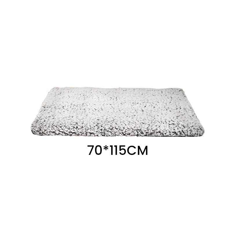 🥳2026 HOT SALE🥳💞50K+ SOLD! 🐾🔥 50% OFF! Self-Heating Pet Pad – no plug needed, reflects body heat, ultra-soft & anti-slip. Washable comfort for cats & dogs this winter! 🛏️💚