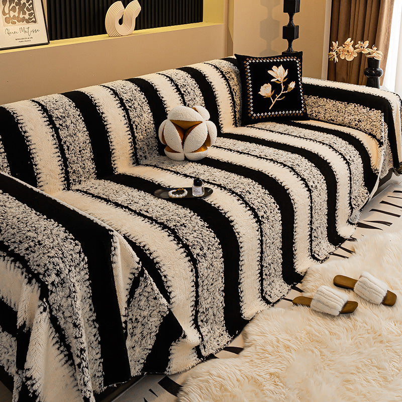 🥳2026 HOT SALE🥳💞50K+ SOLD! 🛋️✨ New Soft Plush Non-Slip Couch Cover – ultra-soft, stays put, protects sofas from spills, pets & daily wear. Cosy comfort all year round! 💖🏠