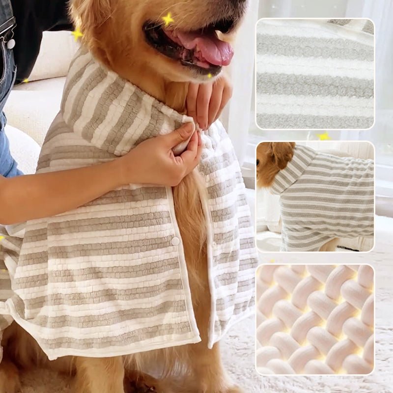 🥳2026 HOT SALE🥳💞50K+ SOLD!🌿🐾 50% OFF! Quick-Dry Pet Bathrobe – Absorbent, lightweight & machine washable. Secure button closure, no tangling. Saves drying time & keeps floors dry. A must-have for dog owners. 🦴🕊️