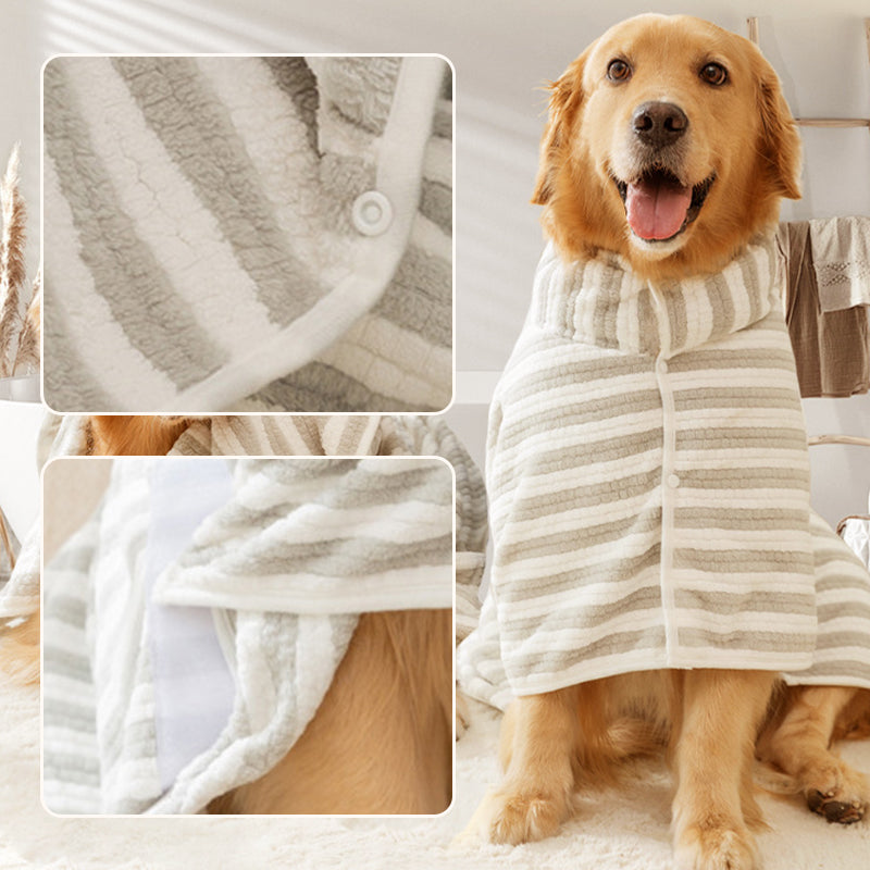 🥳2026 HOT SALE🥳💞50K+ SOLD!🌿🐾 50% OFF! Quick-Dry Pet Bathrobe – Absorbent, lightweight & machine washable. Secure button closure, no tangling. Saves drying time & keeps floors dry. A must-have for dog owners. 🦴🕊️