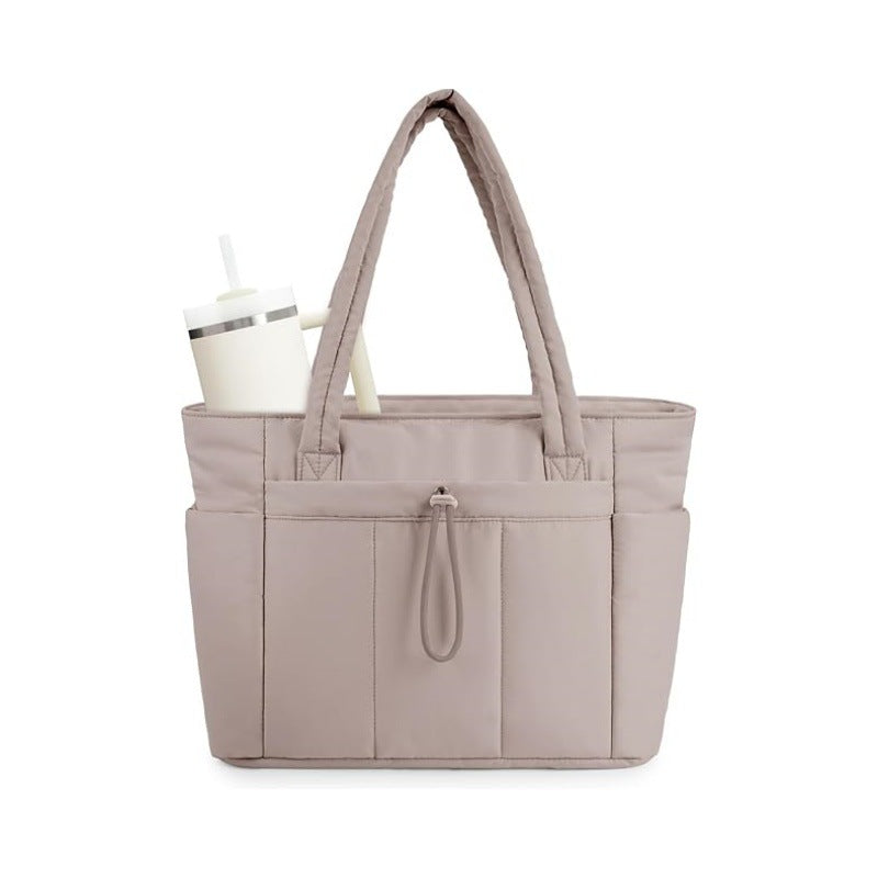 🥳2026 HOT SALE🥳💞50K+ SOLD! 🎒💧 50% OFF! Natural Puffer Tote Bag – 20L, inner elastic pocket fits 40oz tumbler. Waterproof lining, lightweight & durable – perfect for work, gym & travel! 🏋️✨