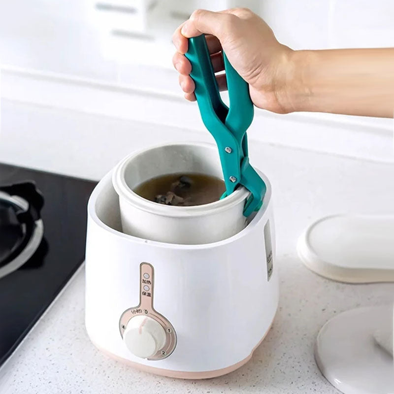 🥳2026 HOT SALE🥳💞50K+ SOLD!💝📦 One Clip for Bowls, Lids & More!Anti-Scald Holder Clip- Multi-Purpose Kitchen Helper – Saves Space & Hassle 🍳🔥