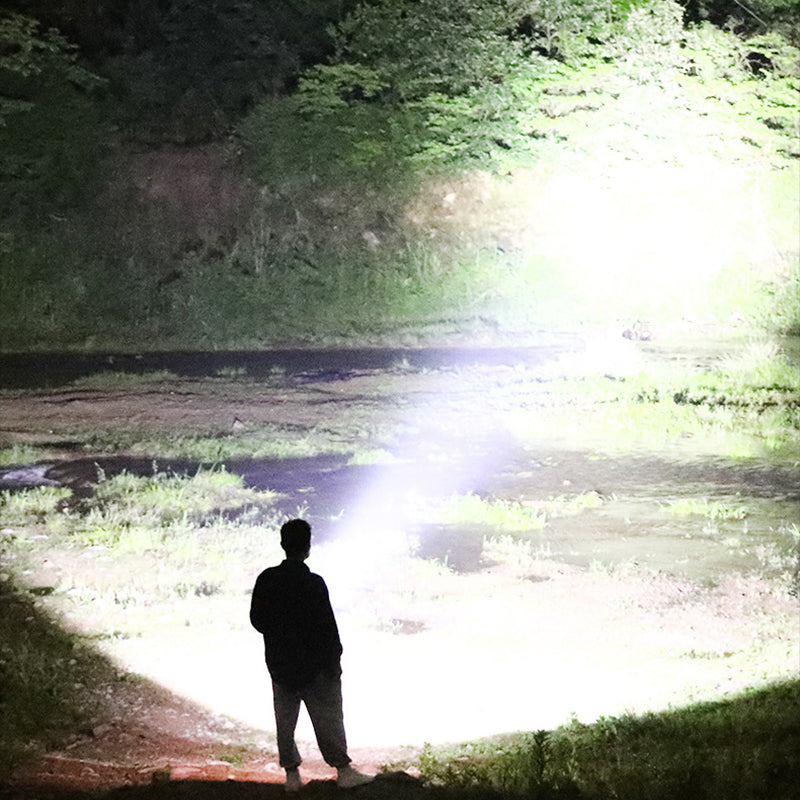 🥳2026 HOT SALE🥳💞50K+ SOLD!💥⛰️ 50% OFF! Super Bright Flashlight – Unbeatable beam for any adventure! Rechargeable, long-lasting & tough for rain or shine. Your trusted outdoor ally. 🌧️🔦