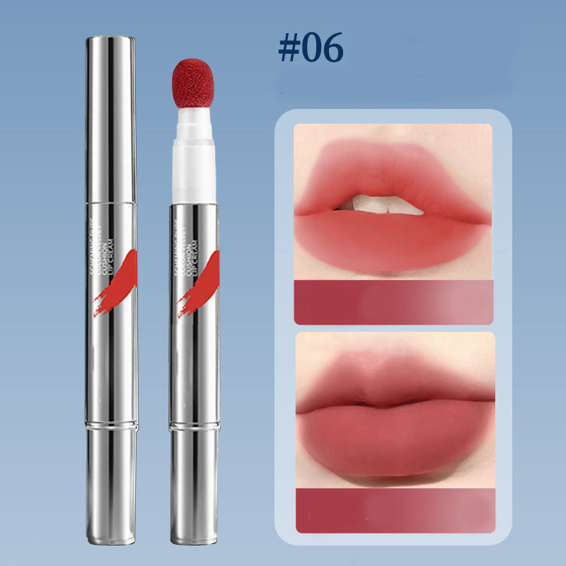 🥳2026 HOT SALE🥳💞50K+ SOLD!🌸🧴 50% OFF! Hydrating Cushion Lip Cream – Cloud-like soft-matte finish! Built-in cushion applicator for a blurred, fade-proof look that lasts all day. 💄☁️