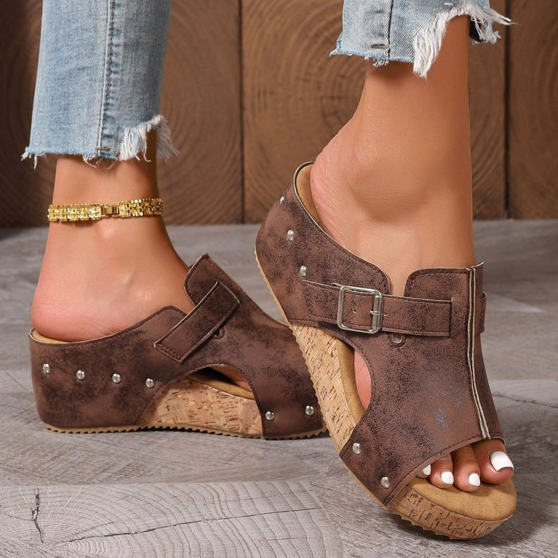 🥳2026 HOT SALE🥳💞50K+ SOLD!👡💨 50% OFF! Peep Toe Wedge Sandals – Thick platform, slip‑resistant sole. All‑day comfort without sacrificing height. 🌸✨