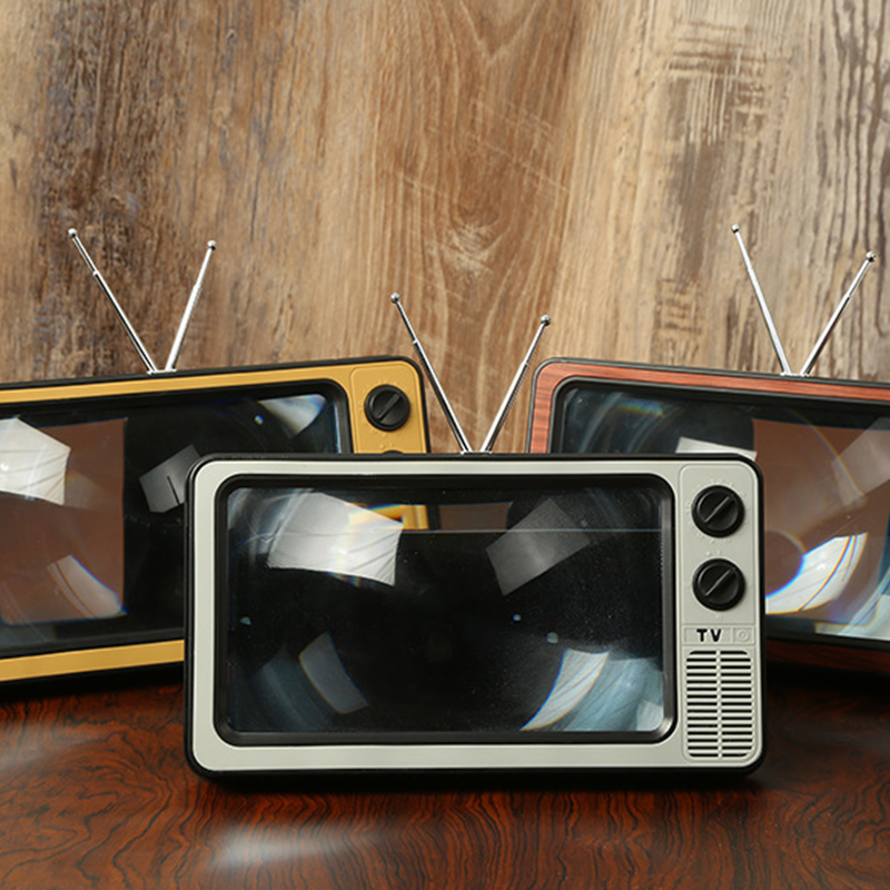 🥳2026 HOT SALE🥳💞50K+ SOLD! 📺✨ 50% OFF! Retro TV Phone Screen Magnifier – 1:1 HD, foldable, USB powered, surround sound. Turn your phone into a mini cinema anywhere! 🎬💪