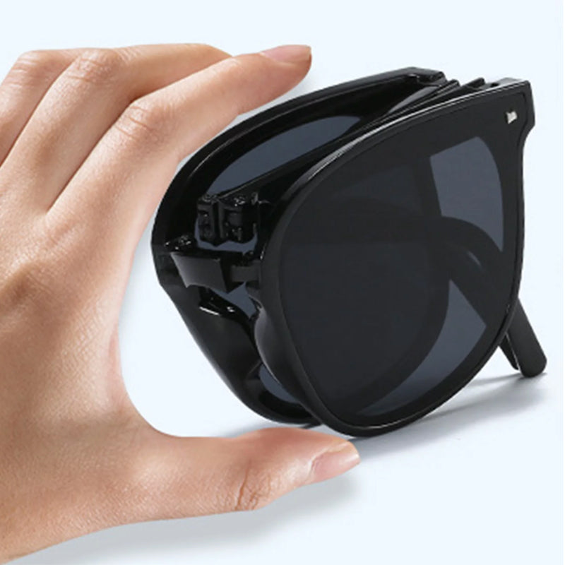 🥳2026 HOT SALE🥳💞50K+ SOLD!👓🌿 50% OFF! Clip‑on Polarized Sunglasses – Flip‑up design, true color vision. Protects from glare & UV. Foldable with case. Perfect for reading or driving. 🚗✅