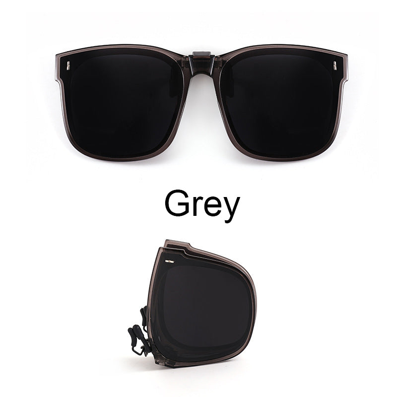 🥳2026 HOT SALE🥳💞50K+ SOLD!👓🌿 50% OFF! Clip‑on Polarized Sunglasses – Flip‑up design, true color vision. Protects from glare & UV. Foldable with case. Perfect for reading or driving. 🚗✅