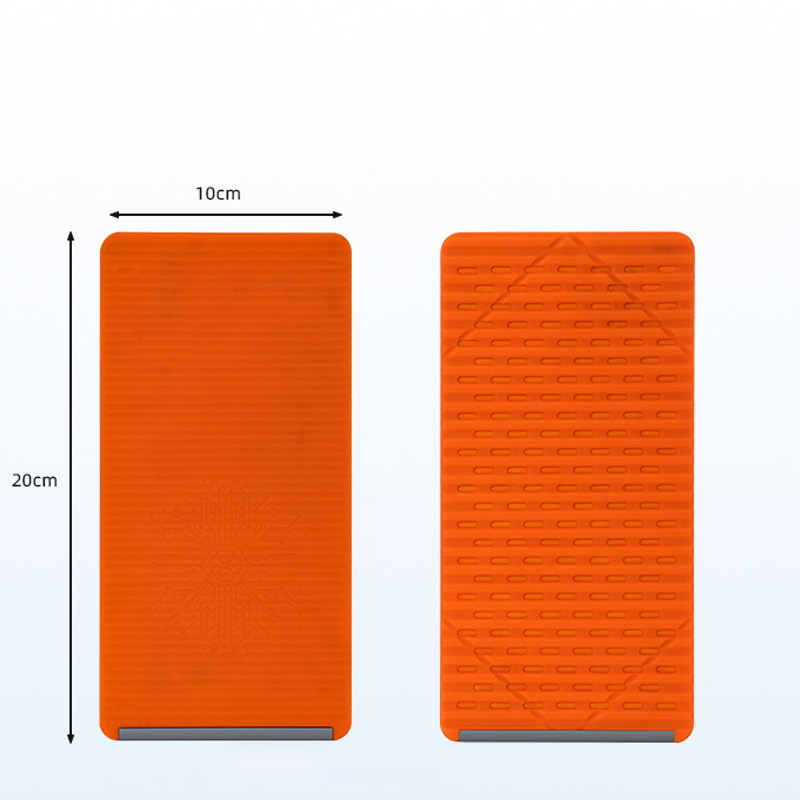 🥳2026 HOT SALE🥳💞50K+ SOLD!🛋️✨ 50% OFF! Silicone Foldable Stand – Shape it your way, reduces neck pain. Ultra‑portable, anti‑slip. Work, cook or watch hands‑free. A small stand, big relief.📱🛡️