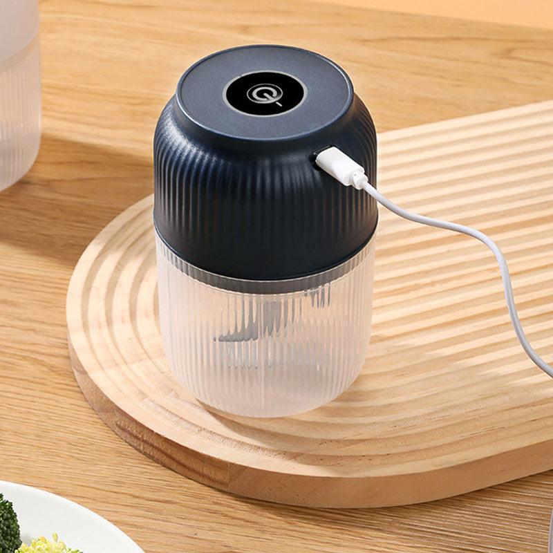 🥳2026 HOT SALE🥳💞50K+ SOLD!🥗🧄 50% OFF! Electric Garlic Mincer – High‑speed, anti‑splash lid & safety lock. Dishwasher‑safe parts. No more hand chopping! 🌟👩‍🍳