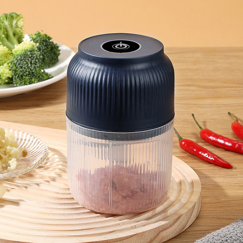 🥳2026 HOT SALE🥳💞50K+ SOLD!🥗🧄 50% OFF! Electric Garlic Mincer – High‑speed, anti‑splash lid & safety lock. Dishwasher‑safe parts. No more hand chopping! 🌟👩‍🍳