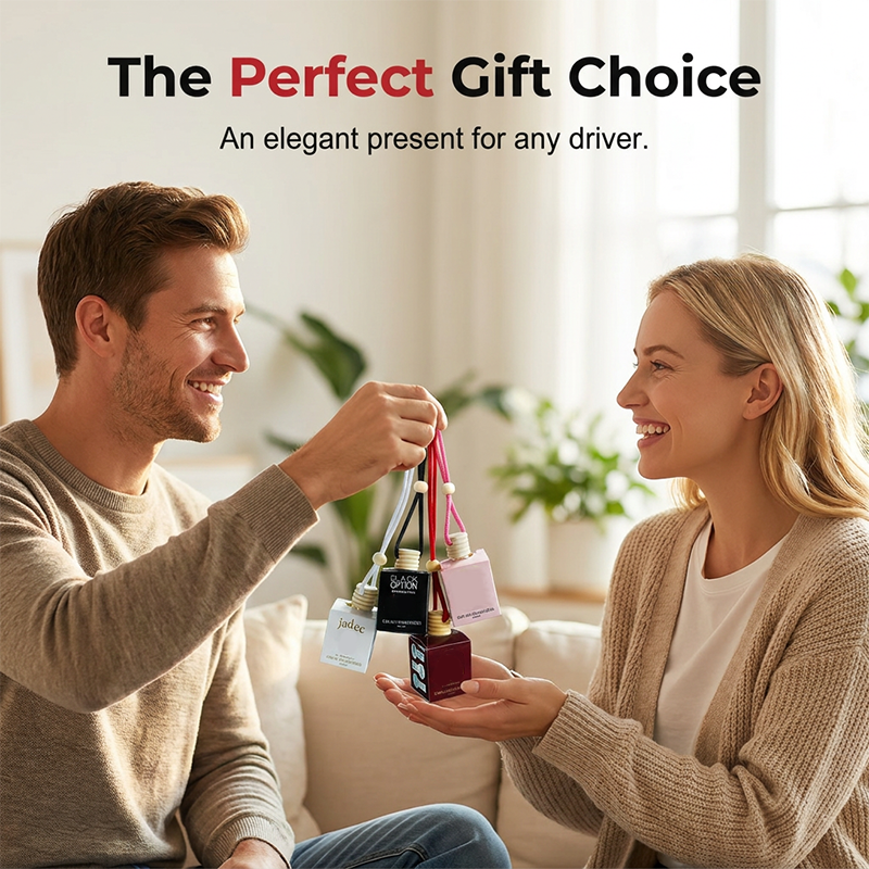 🥳2026 HOT SALE🥳💞50K+ SOLD!💨🧴 50% OFF! Hanging Car Diffuser – Natural wood cap, premium glass. Long‑lasting scent, elegant interior accessory. Fresh drive every day! 🚗✨