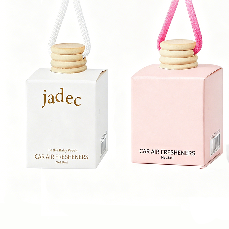 🥳2026 HOT SALE🥳💞50K+ SOLD!💨🧴 50% OFF! Hanging Car Diffuser – Natural wood cap, premium glass. Long‑lasting scent, elegant interior accessory. Fresh drive every day! 🚗✨