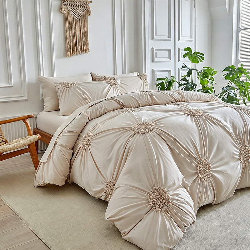 🥳2026 HOT SALE🥳💞50K+ SOLD!💤🌙 50% OFF! Elegant Tufted Floral Pinch Pleat Duvet Cover Set – Premium soft & breathable blend, timeless khaki tone. 35K+ sold – create your dream bedroom today! 🛏️✨