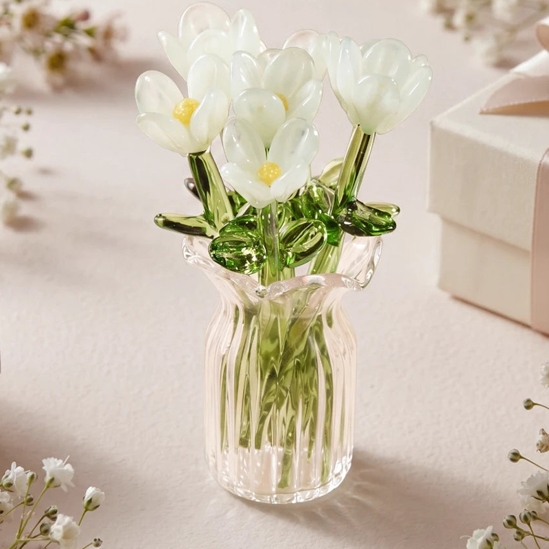 🥳2026 HOT SALE🥳💞50K+ SOLD! 🎁✨ 50% OFF! Mini Glass Bouquet – 6cm tall, 7 glass flowers + vase, never withers. Elegant gift for home & office! 🏠💚