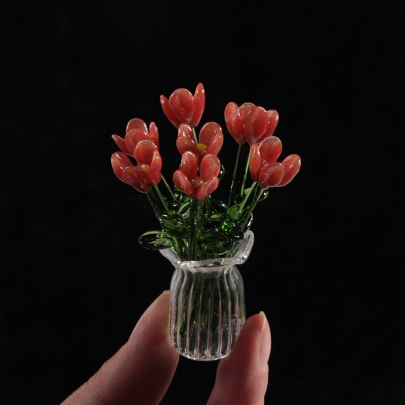 🥳2026 HOT SALE🥳💞50K+ SOLD! 🎁✨ 50% OFF! Mini Glass Bouquet – 6cm tall, 7 glass flowers + vase, never withers. Elegant gift for home & office! 🏠💚