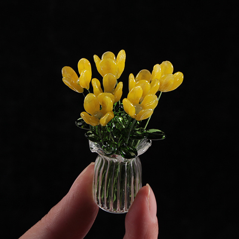 🥳2026 HOT SALE🥳💞50K+ SOLD! 🎁✨ 50% OFF! Mini Glass Bouquet – 6cm tall, 7 glass flowers + vase, never withers. Elegant gift for home & office! 🏠💚