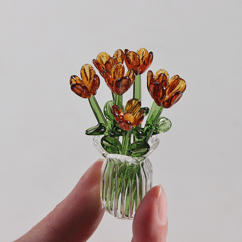 🥳2026 HOT SALE🥳💞50K+ SOLD! 🎁✨ 50% OFF! Mini Glass Bouquet – 6cm tall, 7 glass flowers + vase, never withers. Elegant gift for home & office! 🏠💚