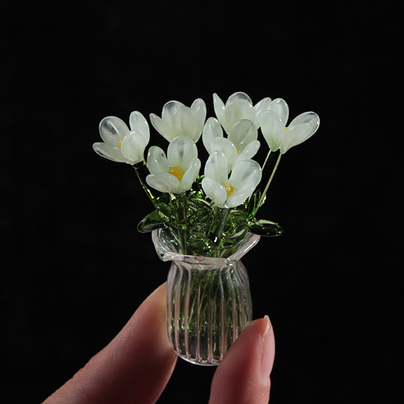 🥳2026 HOT SALE🥳💞50K+ SOLD! 🎁✨ 50% OFF! Mini Glass Bouquet – 6cm tall, 7 glass flowers + vase, never withers. Elegant gift for home & office! 🏠💚