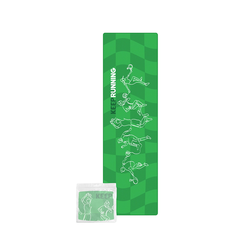 🥳2026 HOT SALE🥳💞50K+ SOLD!🧊💦 50% OFF! Instant Cooling Sports Towel – Wet, snap & chill in seconds. Ultra‑absorbent, lightweight & portable. Perfect for hot days & workouts! ✨🏃