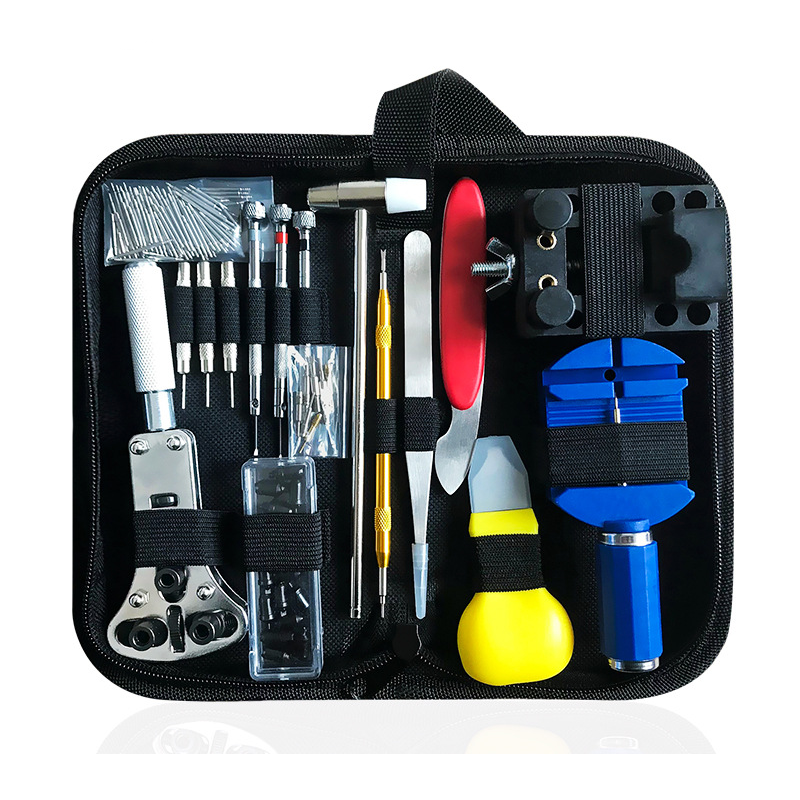 🥳2026 HOT SALE🥳💞50K+ SOLD! ⌚⚡ 50% OFF! 72‑Piece Professional Watch Repair Kit – Swiss‑grade precision for band sizing, battery swap & case opening. Anti‑static, scratch‑free, ultra‑precise. From £12.99 – lowest price online! 🛠️✨