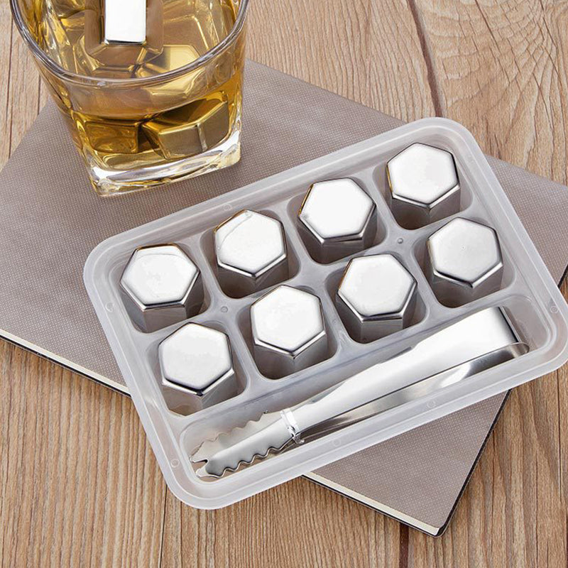 🥳2026 HOT SALE🥳💞50K+ SOLD!🥃❄️ 50% OFF! Reusable Stainless Steel Hexagon Ice Cubes – No dilution, keeps drinks perfectly chilled. 304 food‑grade steel, eco‑friendly & elegant. A must for whiskey lovers! 🍸✨