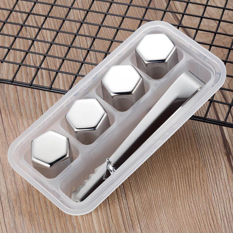 🥳2026 HOT SALE🥳💞50K+ SOLD!🥃❄️ 50% OFF! Reusable Stainless Steel Hexagon Ice Cubes – No dilution, keeps drinks perfectly chilled. 304 food‑grade steel, eco‑friendly & elegant. A must for whiskey lovers! 🍸✨