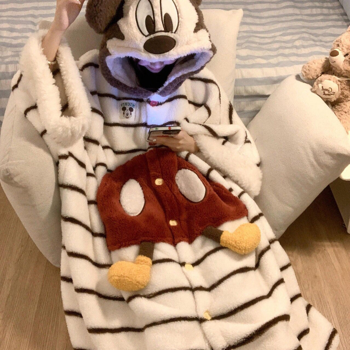 🥳2026 HOT SALE🥳💞50K+ SOLD!🎃🦇 50% OFF! Unisex Wearable Blanket Bat Hooded Cape – Oversized batwing sleeves, thick plush fleece. One size fits all – cozy & cute! 🧣✨