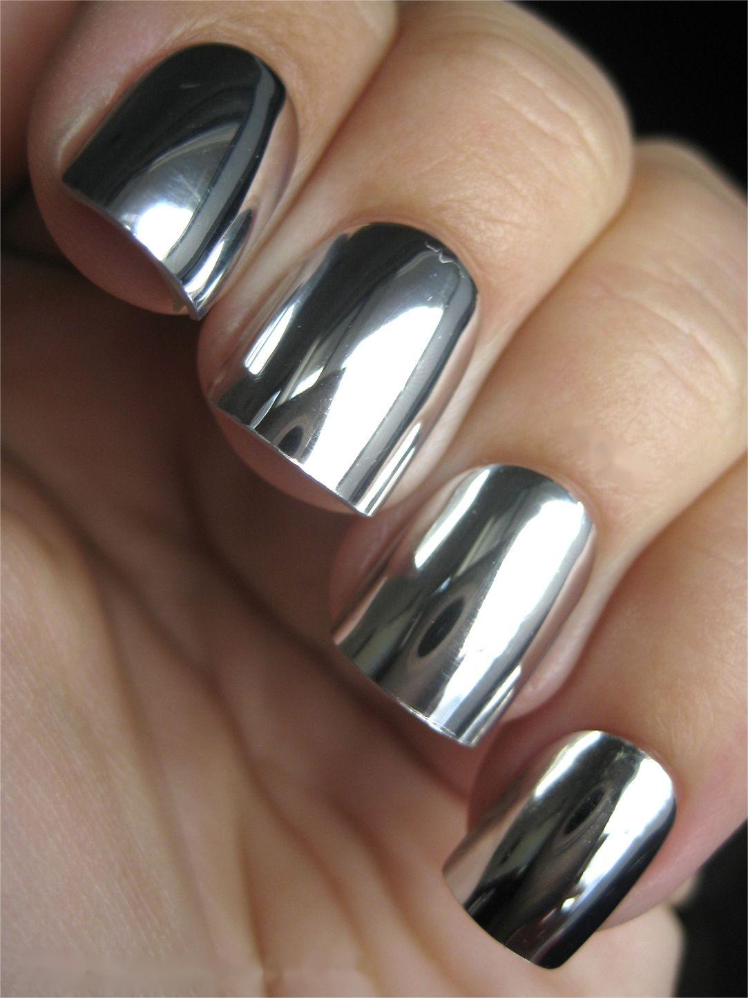 🥳2026 HOT SALE🥳💞50K+ SOLD!💅✨ 50% OFF! Glamorous Metallic Mirror Nail Polish – One coat gives stunning chrome shine. No base coat, no powder – just apply & go. High pigment, quick dry – a salon finish at home! 🪞💖