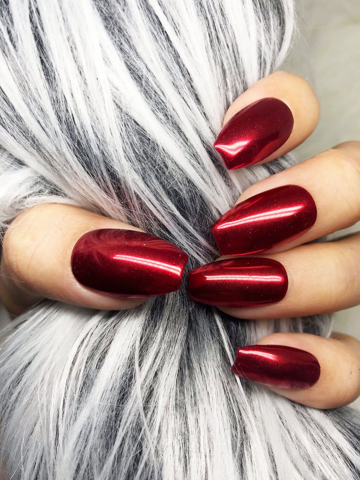 🥳2026 HOT SALE🥳💞50K+ SOLD!💅✨ 50% OFF! Glamorous Metallic Mirror Nail Polish – One coat gives stunning chrome shine. No base coat, no powder – just apply & go. High pigment, quick dry – a salon finish at home! 🪞💖