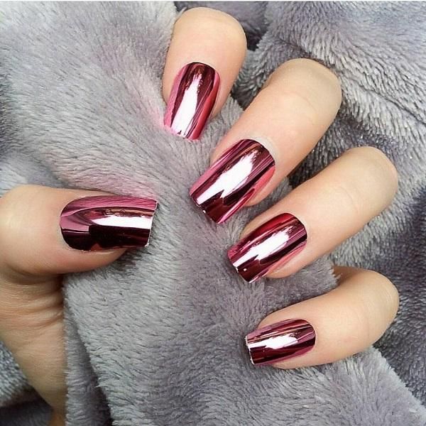 🥳2026 HOT SALE🥳💞50K+ SOLD!💅✨ 50% OFF! Glamorous Metallic Mirror Nail Polish – One coat gives stunning chrome shine. No base coat, no powder – just apply & go. High pigment, quick dry – a salon finish at home! 🪞💖
