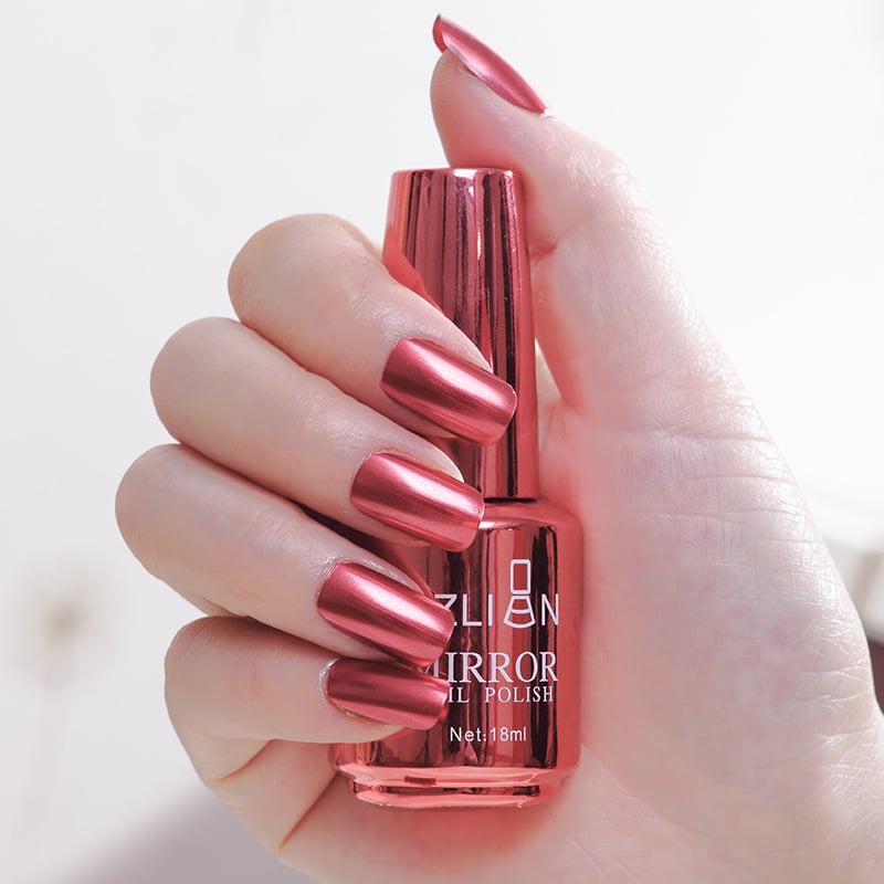 🥳2026 HOT SALE🥳💞50K+ SOLD!💅✨ 50% OFF! Glamorous Metallic Mirror Nail Polish – One coat gives stunning chrome shine. No base coat, no powder – just apply & go. High pigment, quick dry – a salon finish at home! 🪞💖