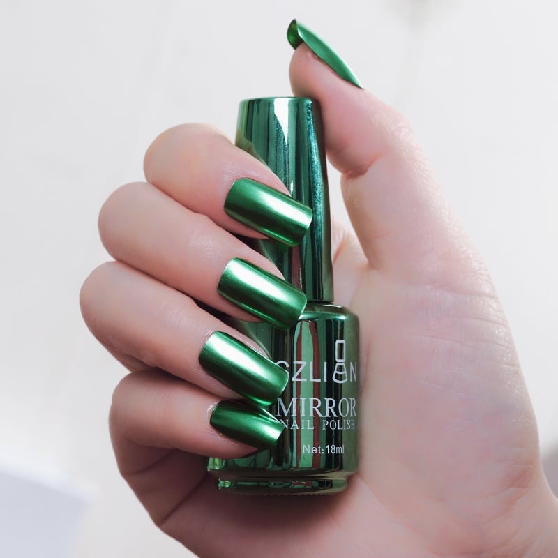 🥳2026 HOT SALE🥳💞50K+ SOLD!💅✨ 50% OFF! Glamorous Metallic Mirror Nail Polish – One coat gives stunning chrome shine. No base coat, no powder – just apply & go. High pigment, quick dry – a salon finish at home! 🪞💖