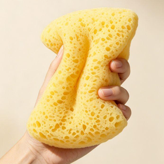 🥳2026 HOT SALE🥳💞50K+ SOLD!🧽✨ 50% OFF! Double-Sided Bath Foaming Pouch – One side for rich lather, one side for gentle exfoliation. Soft yet effective – smooth, radiant skin every shower! 🚿🌸
