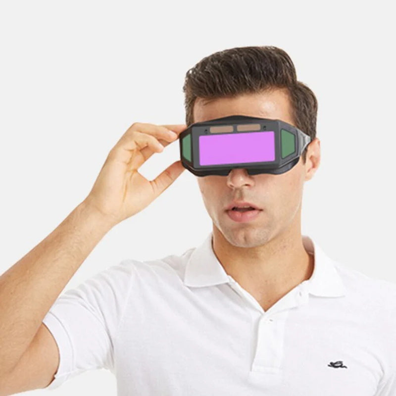 🥳2026 HOT SALE🥳💞50K+ SOLD! 🔥👓 50% OFF! Solar Auto-Darkening Welding Goggles – 1/25,000s auto dimming, solar powered, PC anti-glare lenses & adjustable rubber temples. Safe, clear welding! 🛡️💪