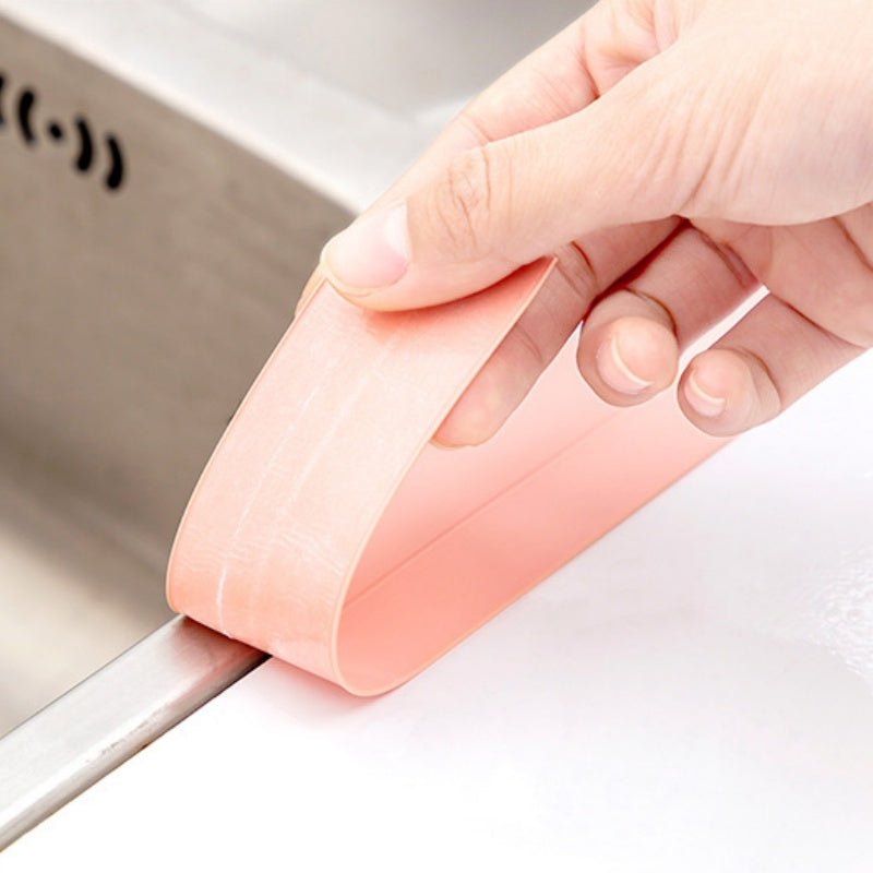 🥳2026 HOT SALE🥳💞50K+ SOLD! 🛁✨ 50% OFF! 3.3m Waterproof Caulk Tape for Kitchen & Bathroom – Self-adhesive, peel & stick – no tools needed! Center crease for perfect 90° corners. From £6.99! 💧🛡️