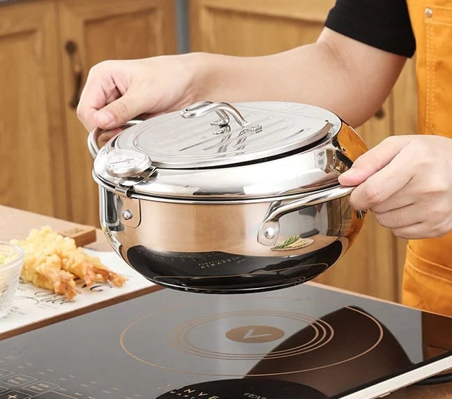 🥳2026 HOT SALE🥳💞50K+ SOLD! 🍤🔥 50% OFF! 201 Stainless Steel Tempura Fryer – Thermometer for precise oil control, removable drain rack reduces fat. Deep body, even heating – perfect crispy results every time! 🍟✨