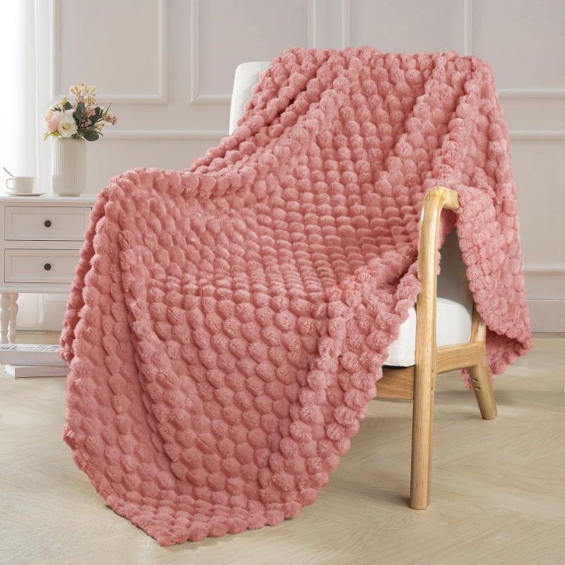 🥳2026 HOT SALE🥳💞50K+ SOLD! 🛋️✨ 50% OFF! Soft Flannel Throw Blanket – 3D bubble texture, cloud-like softness, breathable warmth. Perfect for sofa, bed & cosy nights! 🛡️💚