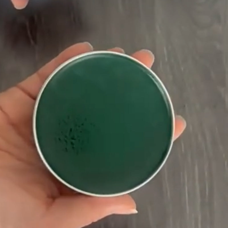 🥳2026 HOT SALE🥳💞50K+ SOLD! ✨🔧 50% OFF! All-Purpose Mirror Shine Metal Wax Polish – Removes oxidation & fingerprints, smooths scratches & dull spots. Leaves protective wax coating – repels water, dust & rust. Works on all metals – from £6.99! 🛡️💎